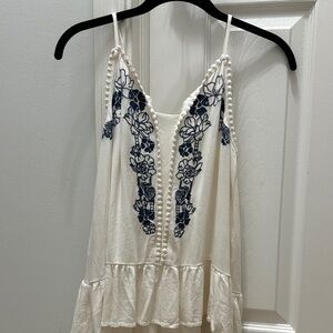 Love on a Hanger Floral Embroidered Camisole in White and Navy